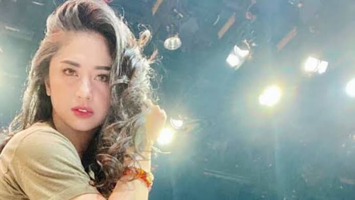 Tangis Dewi Perssik Pecah Saat Tahu Motif Haters Hina Dirinya