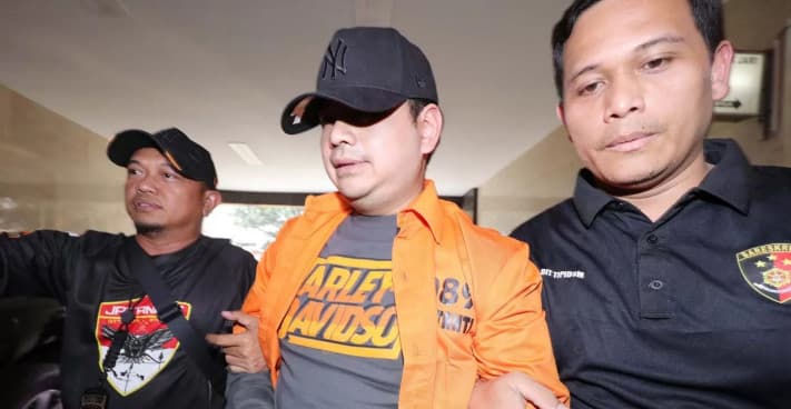 Dito Mahendra Dituntut 1 Tahun Penjara Imbas Kepemilikan Senjata Api Ilegal