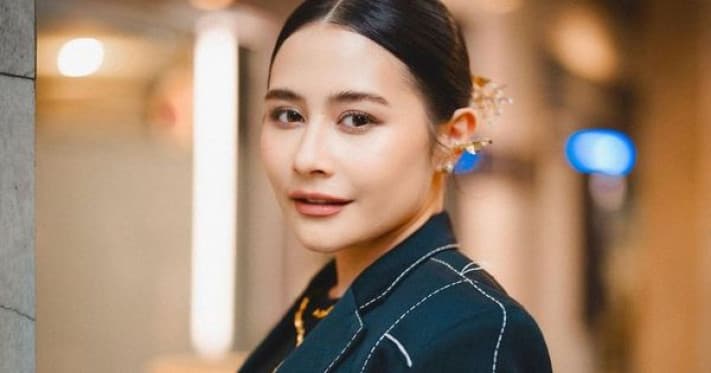 Prilly Latuconsina Bantah Gunakan Gas 3 Kg Usai Konten Masaknya Viral